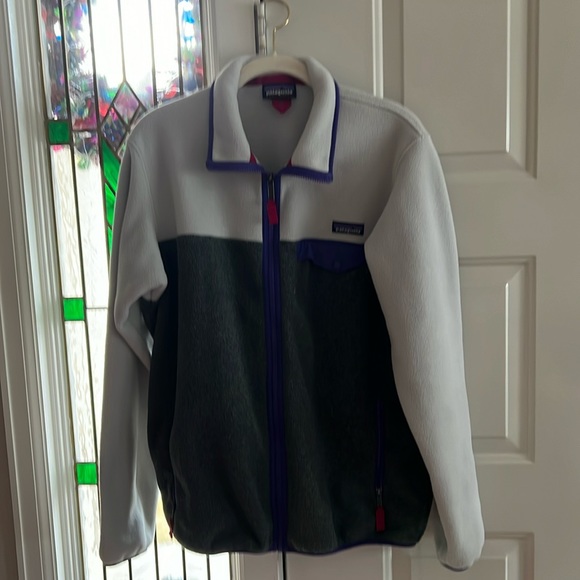 Patagonia jacket in great condition - Picture 1 of 8